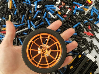 Lego Technic +-3000 деталей