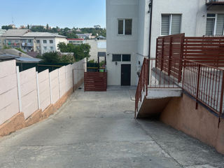 3-комн. кв., 60 м², 2/4 эт.