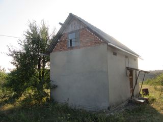2 соток (2 участка по 6 соток), 25 км от Кишинева с домом и колодцем. foto 4