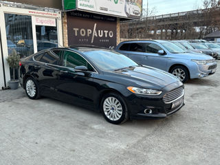 Ford Fusion foto 1