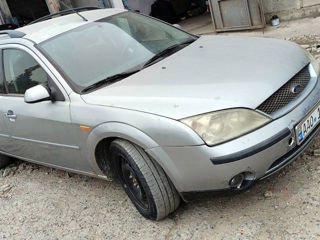 Ford Mondeo foto 4