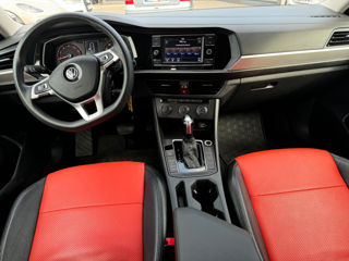 Volkswagen Jetta foto 8