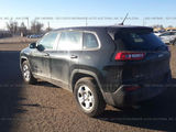 Jeep Cherokee foto 4