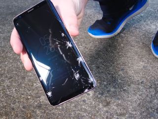 Samsung Galaxy S 9 (G960) Экран разбился? Приходи, договоримся! foto 1