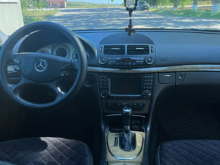 Mercedes E-Class foto 3