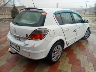 Opel Astra foto 3