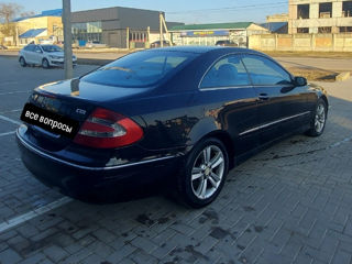 Mercedes CLK-Class foto 3