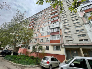 Apartament cu 2 camere, 56 m², Buiucani, Chișinău