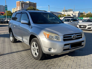 Toyota Rav 4 foto 3