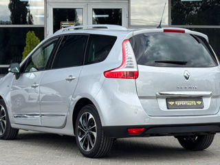 Renault Grand Scenic foto 4