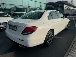 Mercedes E-Class foto 4