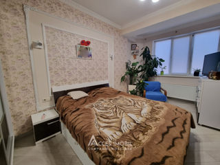Apartament cu 3 camere, 77 m², Botanica, Chișinău foto 4