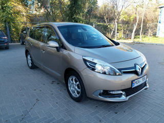 Renault Grand Scenic foto 6