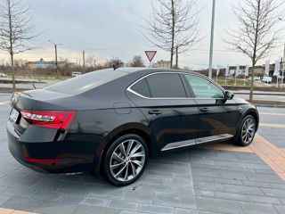 Skoda Superb foto 6