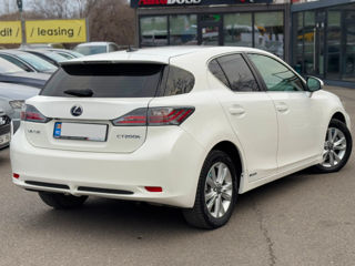 Lexus CT Series foto 2