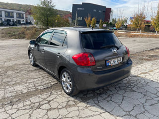 Toyota Auris foto 4