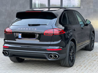 Porsche Cayenne foto 4