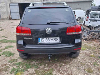 Volkswagen Touareg foto 9