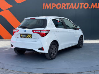 Toyota Yaris foto 6