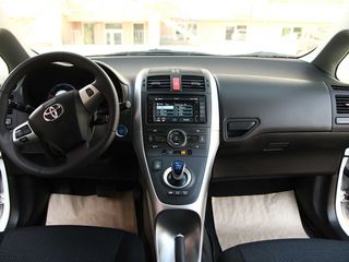 Toyota Auris foto 5