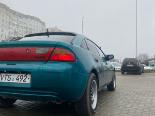 Mazda 323 foto 4