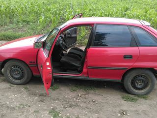 Opel Astra foto 7