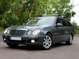 Mercedes E Class foto 1