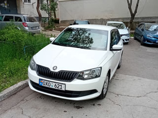 Skoda Fabia фото 2