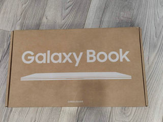 Samsung Galaxy Book4 (2024) foto 1