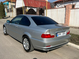 BMW 3 Series foto 3