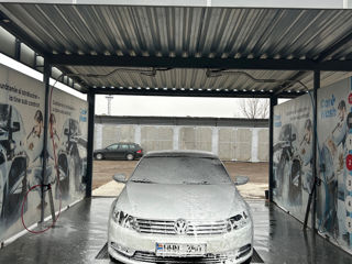 Volkswagen Passat CC foto 2