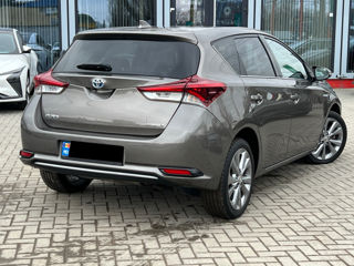 Toyota Auris foto 4