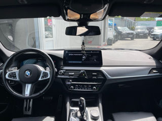 BMW 5 Series foto 10