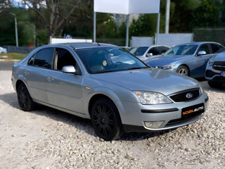 Ford Mondeo foto 2