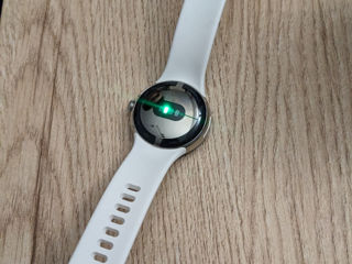 Google Pixel watch foto 4