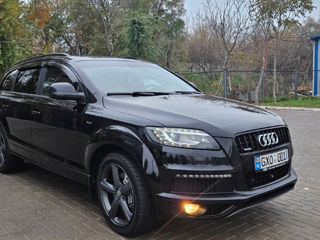 Audi Q7 foto 2