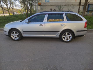 Skoda Octavia foto 4