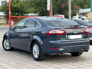 Ford Mondeo foto 5