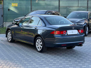 Honda Accord foto 6