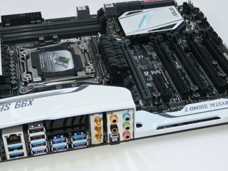 Socket Intel LGA2011-V3 / ASUS Prime X99-Deluxe foto 1