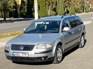 Volkswagen Passat foto 3