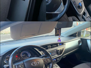 Toyota Auris foto 10