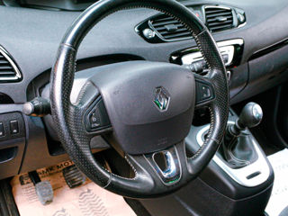 Renault Grand Scenic foto 6