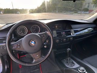 BMW 5 Series foto 5