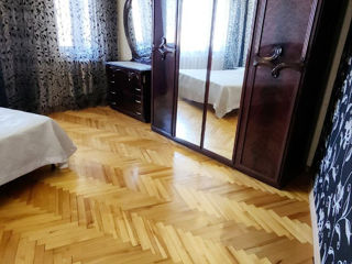 Apartament cu 4 camere, 90 m², Râșcani, Chișinău foto 3