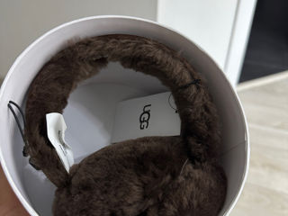 Ушки Ugg Sheepskin Embroidery Earmuff Оригинальные foto 3