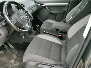 Volkswagen Touran foto 7