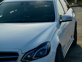 Mercedes E-Class foto 4