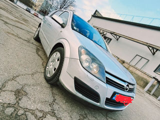 Opel Astra foto 2