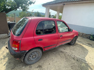 Nissan Micra foto 5